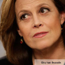 Sigourney Weaver wird synchronisiert von Karin Buchholz